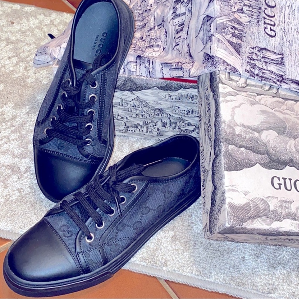Gucci Black Low-Top Gg Canvas And Leather Sneakers